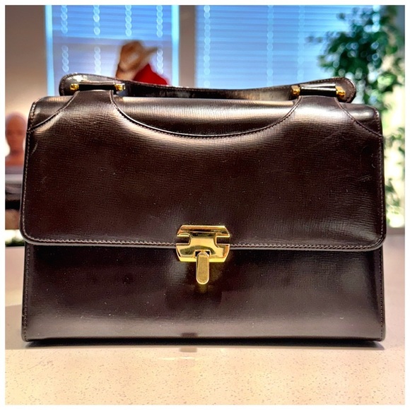 “Women’s Vintage Clothing & More” SHOW
          
TONIGHT FRIDAY JULY 18 - 9 PM - Picture 8 of 16